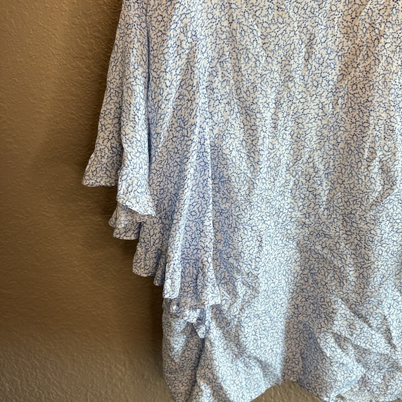 Anthropologie Maeve Blue Botanical Print top/ Size small - Picture 10 of 10